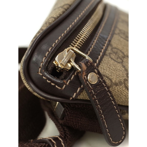 Gucci GG Supreme Belt Bag - Picture 4 of 9